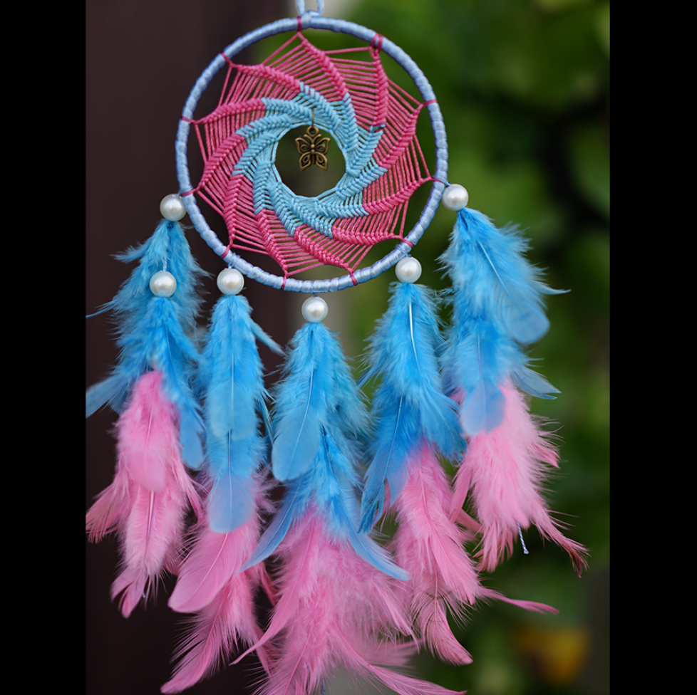 DC019 Dreamcatcher with charm
