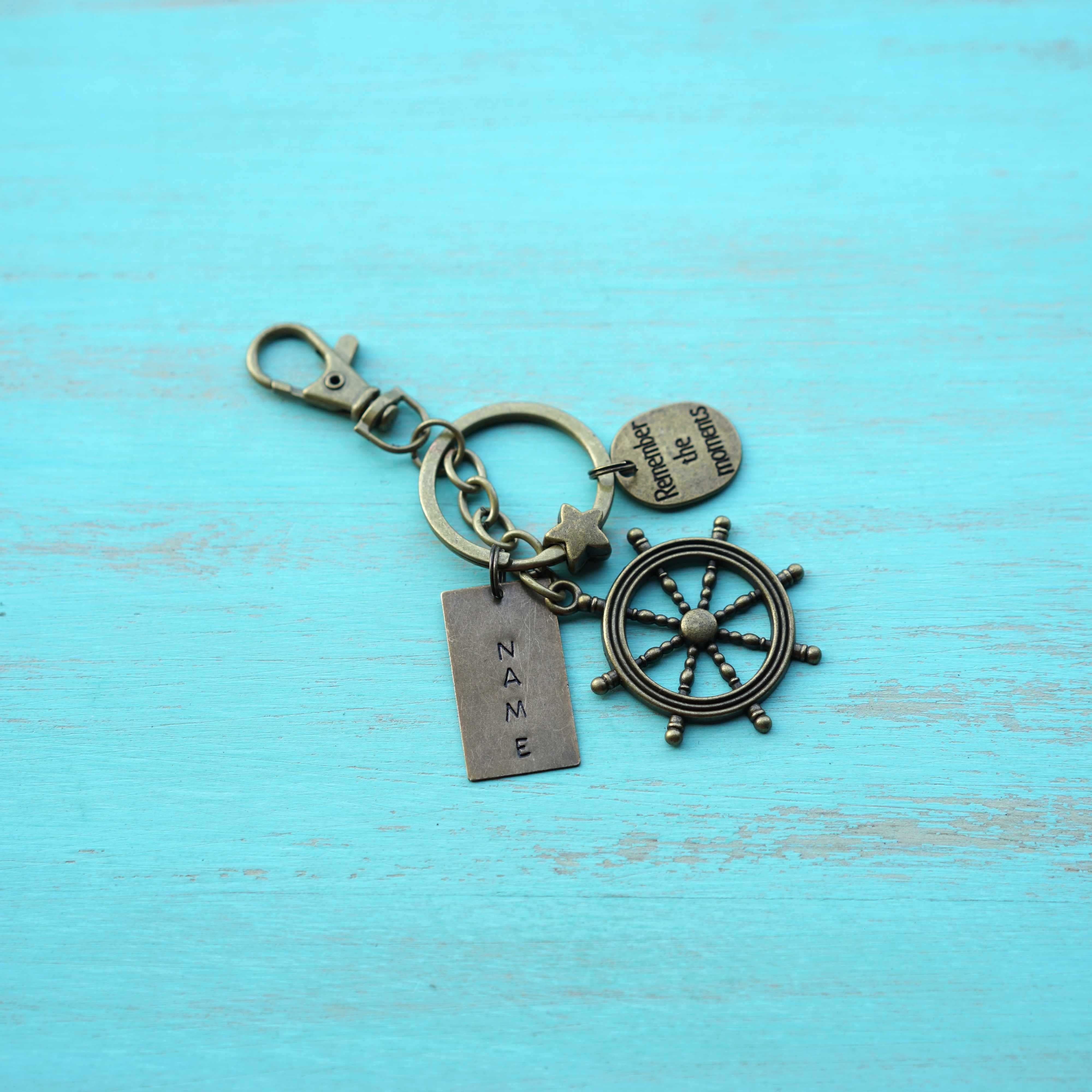 Helm / Remember the moments Personalised Keychain